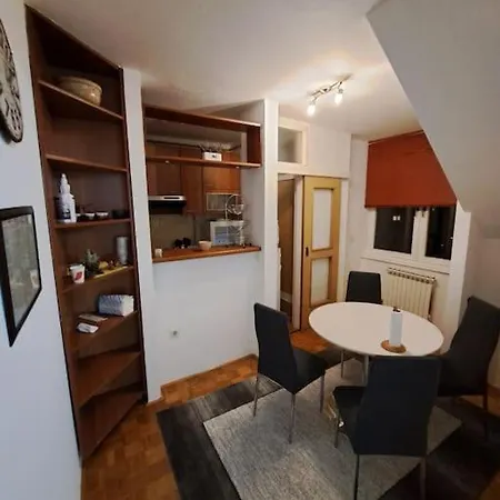 Apartman Wellcome To