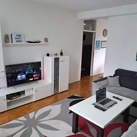 Wellcome To Apartment *